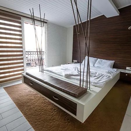 Element Istanbul