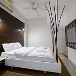 Hotel Element