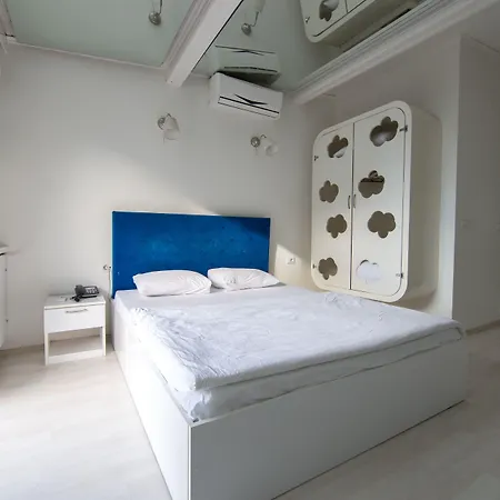 Hotel Element 3*